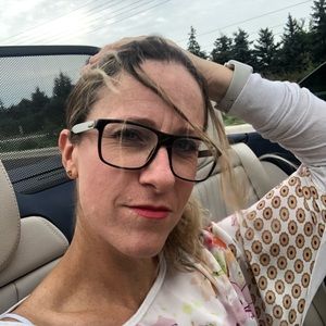 Meet your Posher, Robyn